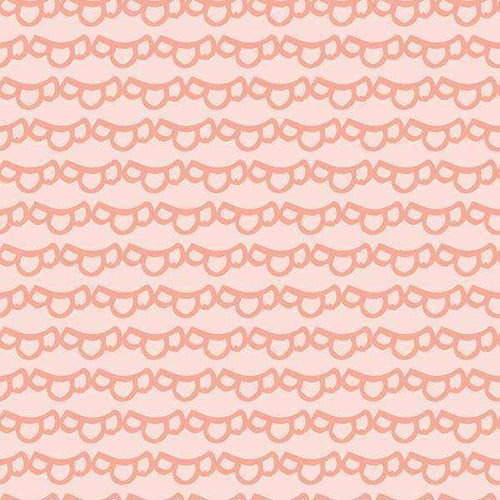 Repeated apricot-colored chain pattern on a pastel pink background
