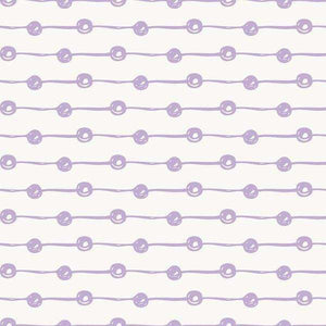 Alternating stripes with dots pattern in shades of lavender and white