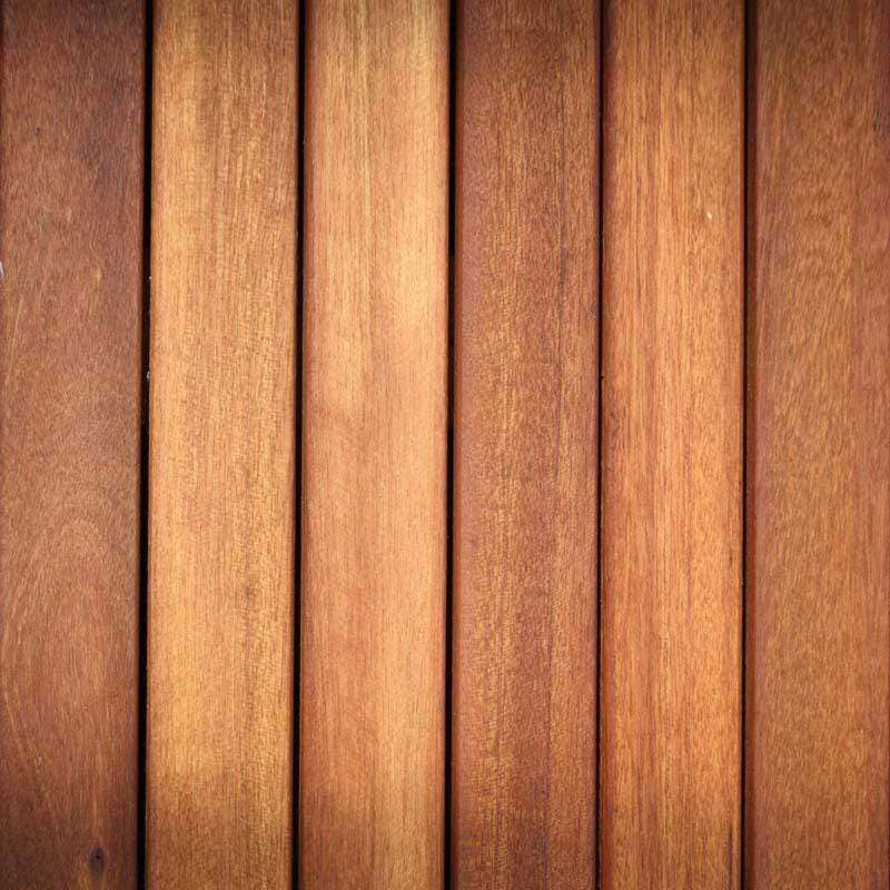 Wooden plank pattern with vertical lines
